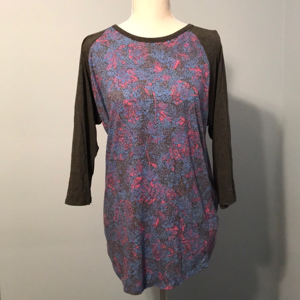 LuLaRoe 3/4 Sleeve Shirt
